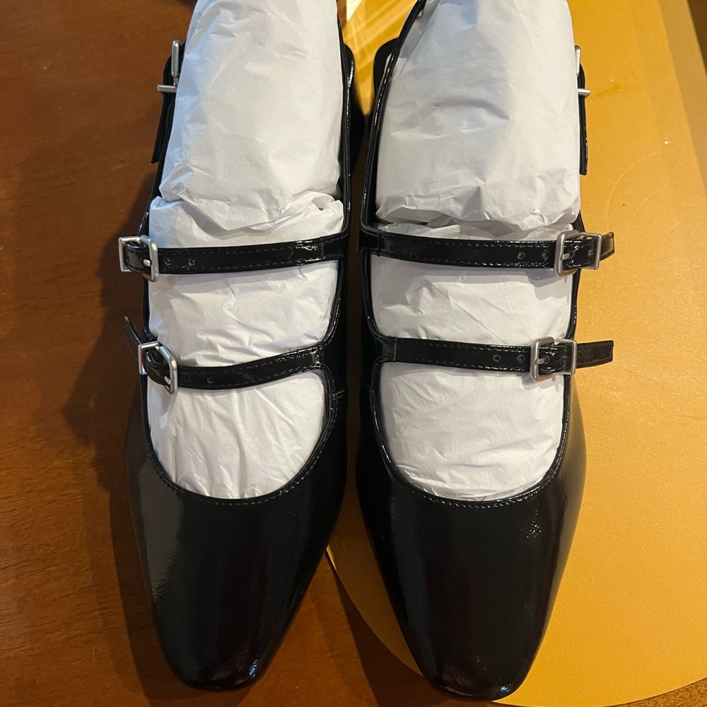 Chelsea & Violet Ruthie Slingback Heels, size 7.5